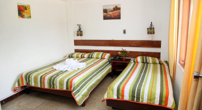 Hotel Puerto Ballesta Tonsupa Quarto foto